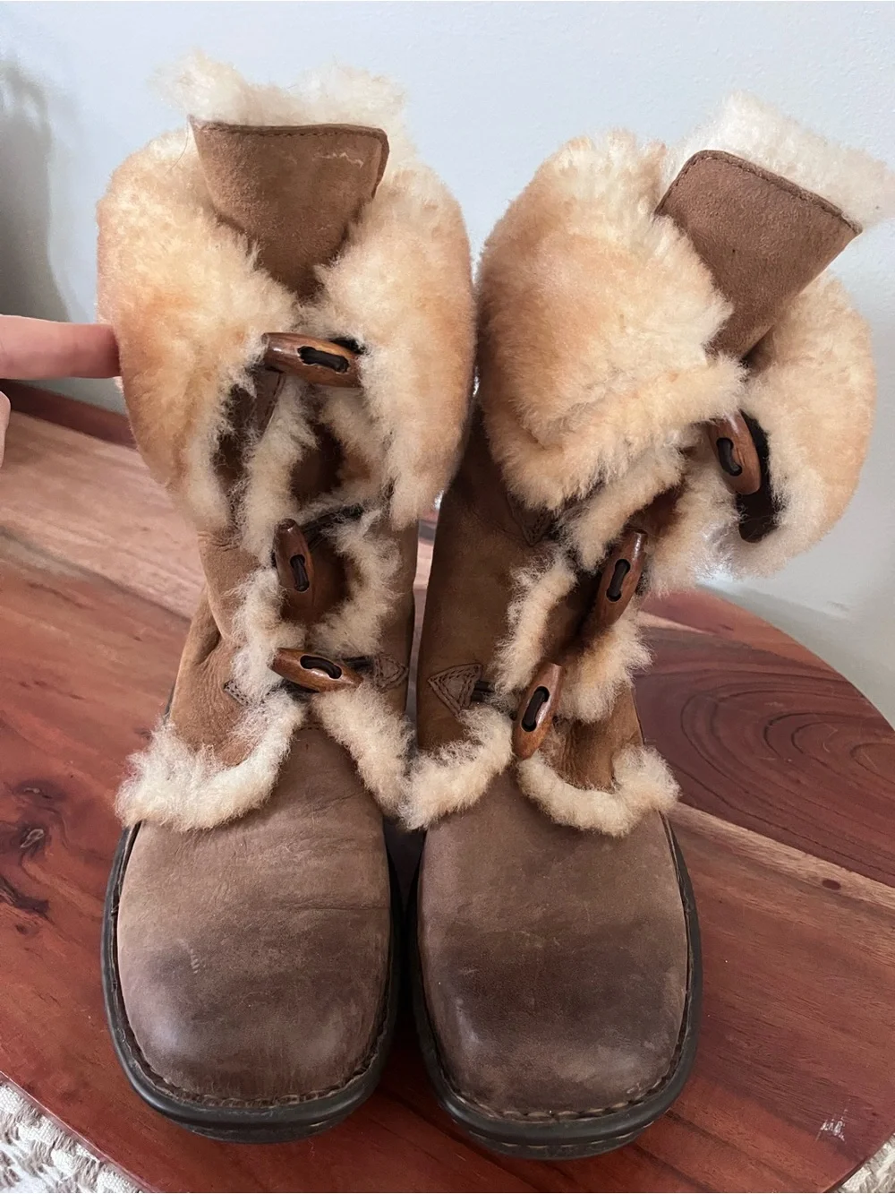 Born Brown Leather Shearling Lined Toggle Boots W91701 CKG9 Womens 9